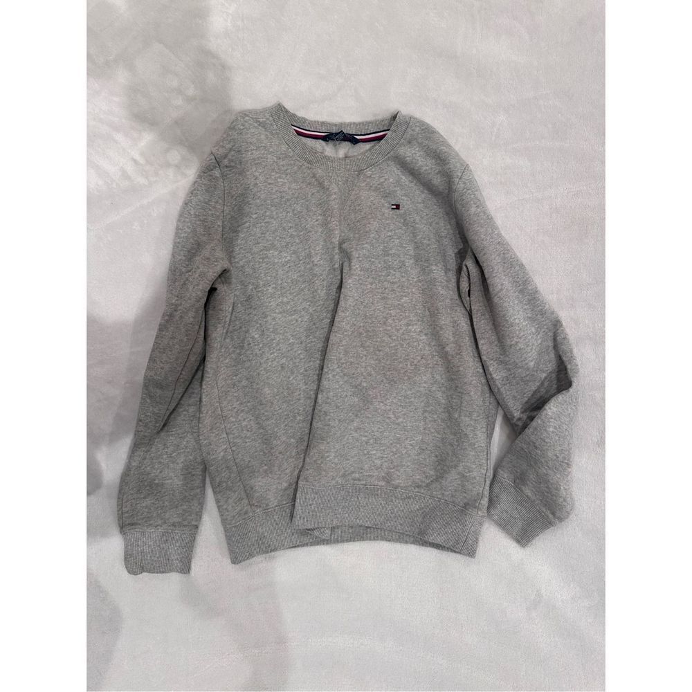 Tommy Hilfiger gray women’s sweater long sleeve XS